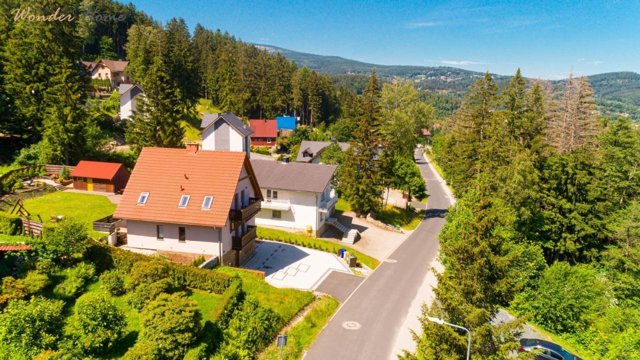 Wonder Home - Villa Vika Z Ogrodem, Z Miejscem Na Grilla I Ognisko Karpacz Kültér fotó