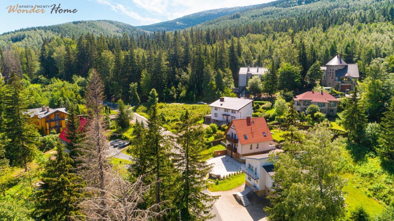 Wonder Home - Villa Vika Z Ogrodem, Z Miejscem Na Grilla I Ognisko Karpacz Kültér fotó
